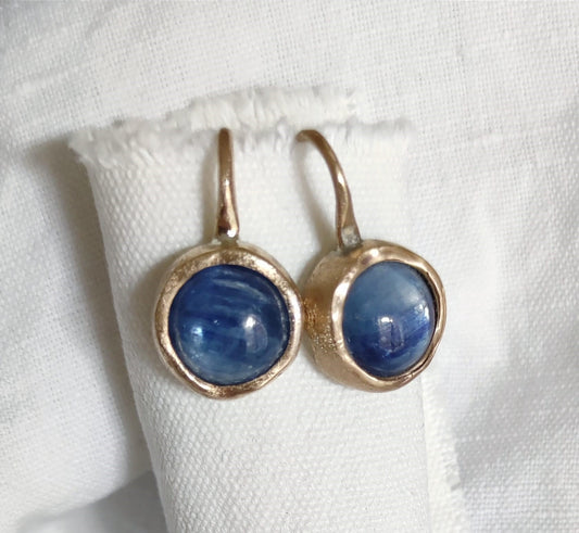 ORECCHINO ARENA CIANITE