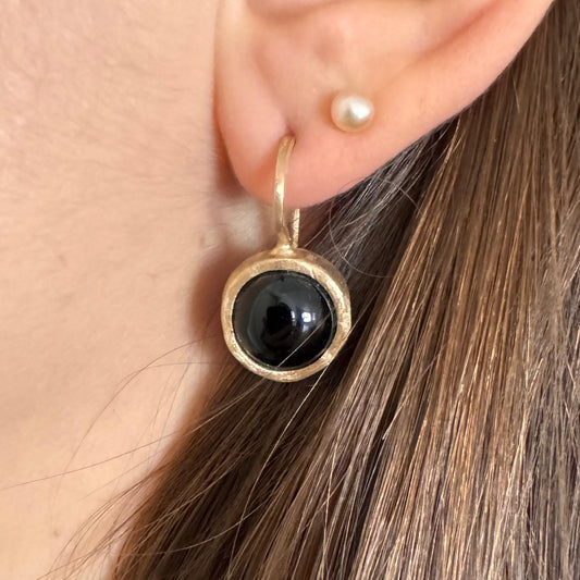 ORECCHINO ARENA ONICE